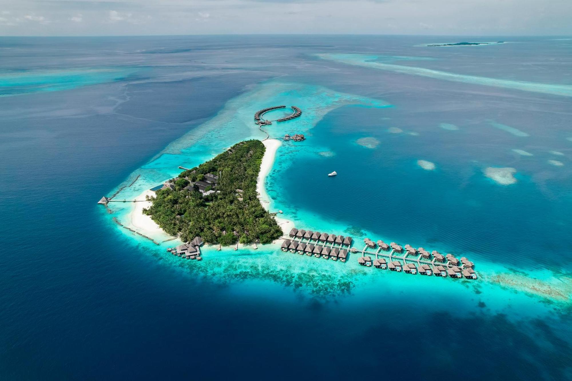 Coco Bodu Hithi - 50 Percent Off Shared Roundtrip Speedboat For Stays From 1 May To September 2025 Esterno foto The island of Bolifushi