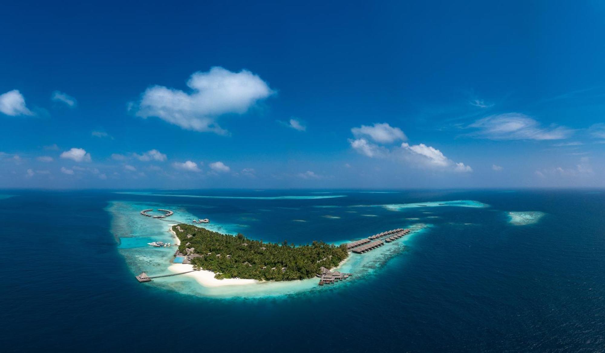 Coco Bodu Hithi - 50 Percent Off Shared Roundtrip Speedboat For Stays From 1 May To September 2025 Esterno foto The island of Thundi