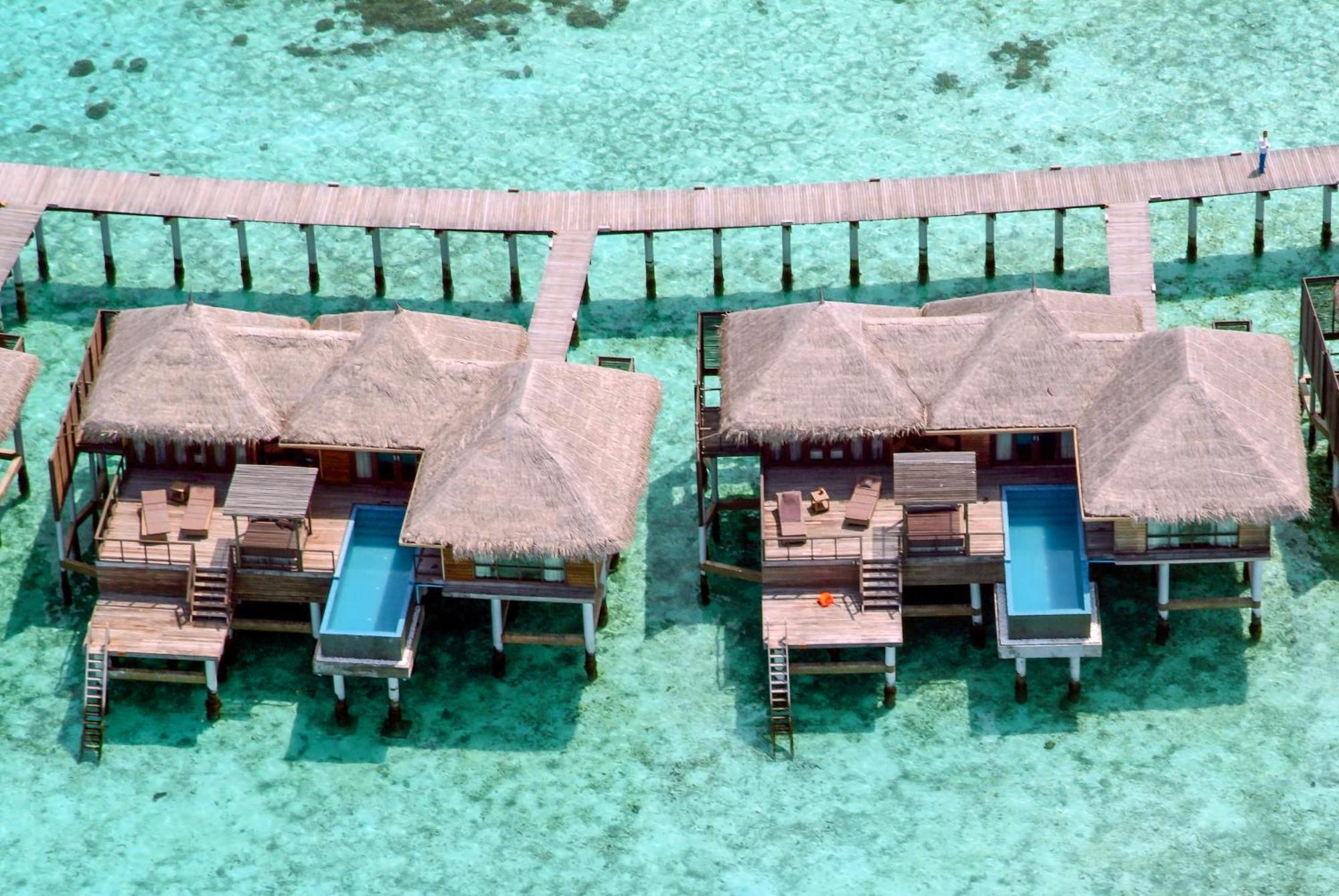 Coco Bodu Hithi - 50 Percent Off Shared Roundtrip Speedboat For Stays From 1 May To September 2025 Esterno foto Water villas